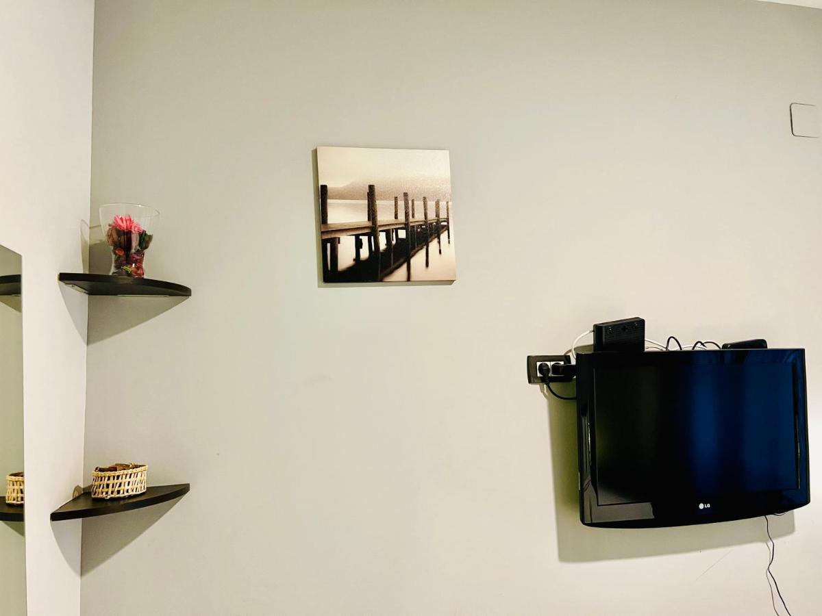 Himalayan Hostel Zagreb Luaran gambar