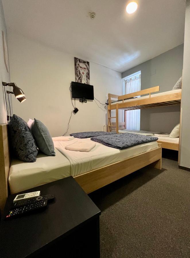 Himalayan Hostel Zagreb Luaran gambar