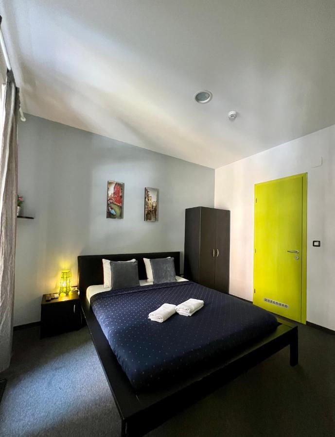Himalayan Hostel Zagreb Luaran gambar