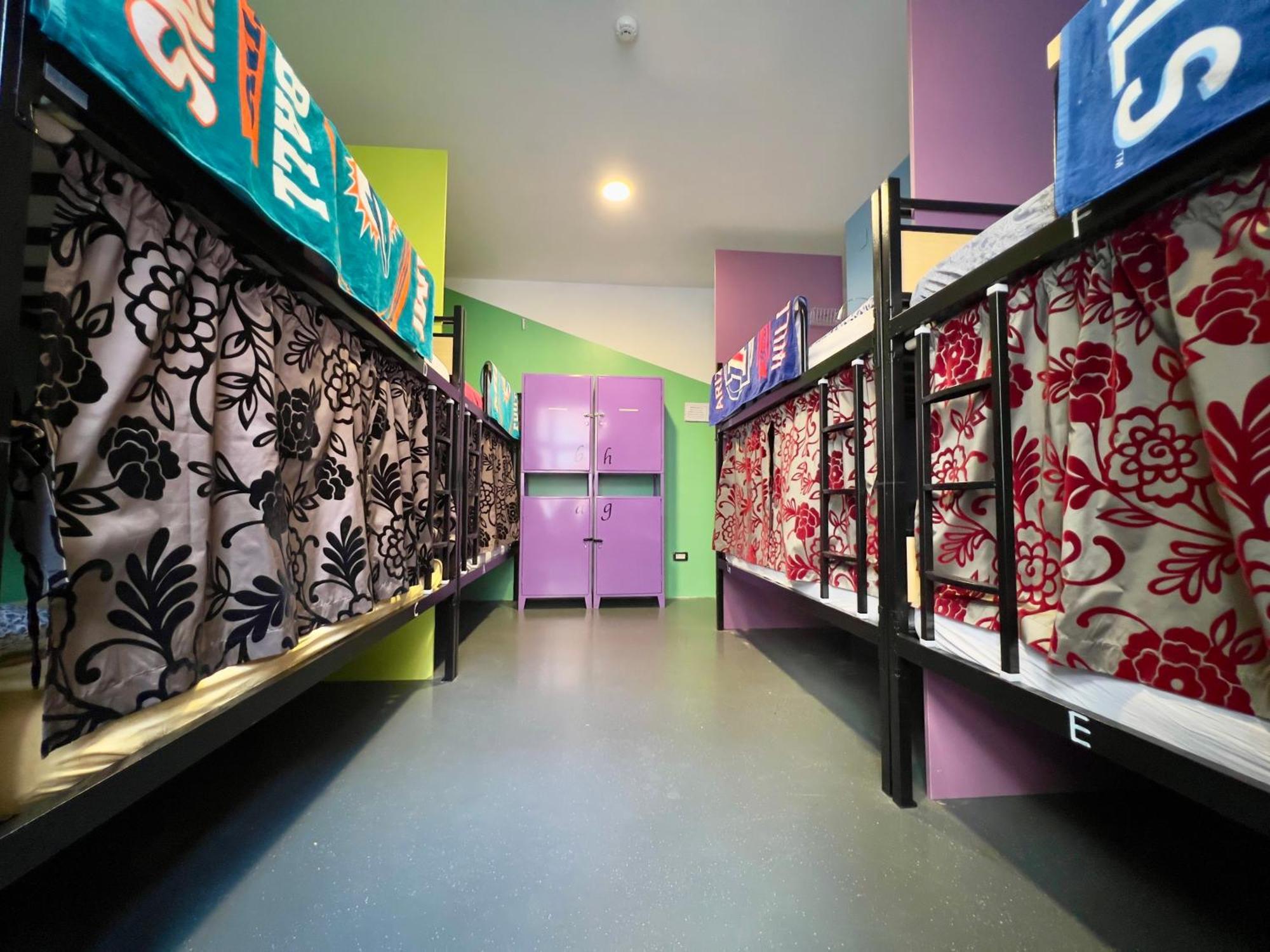 Himalayan Hostel Zagreb Luaran gambar