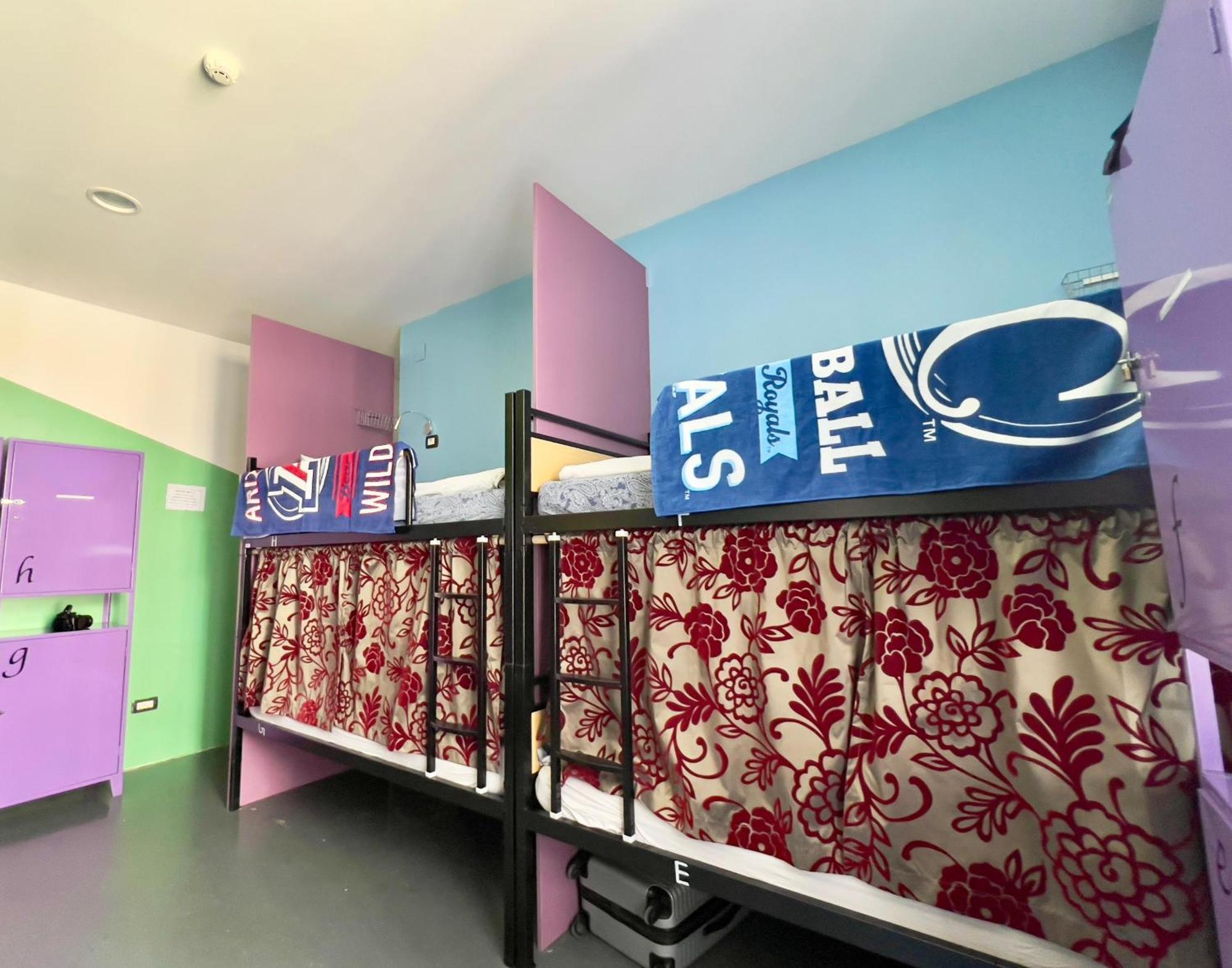 Himalayan Hostel Zagreb Luaran gambar